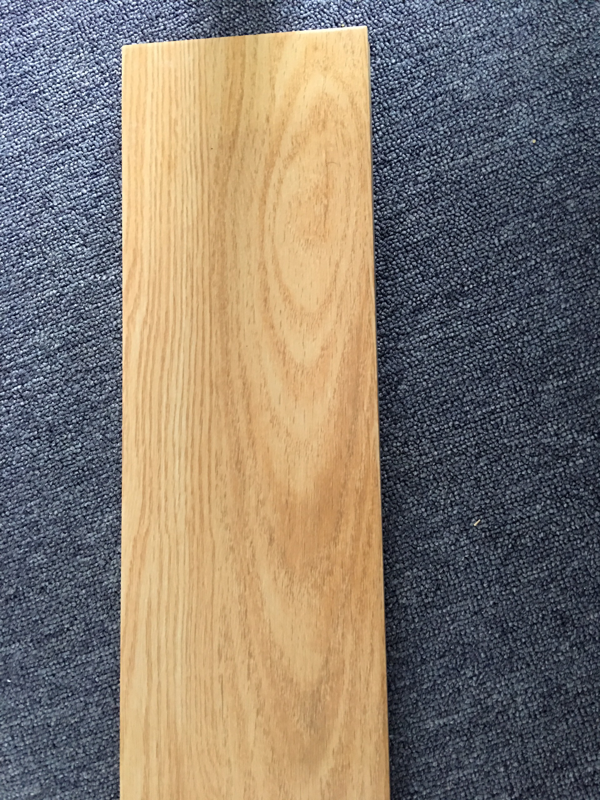 Gạch nhập khẩu Trung Quốc vân gỗ Mã 15801