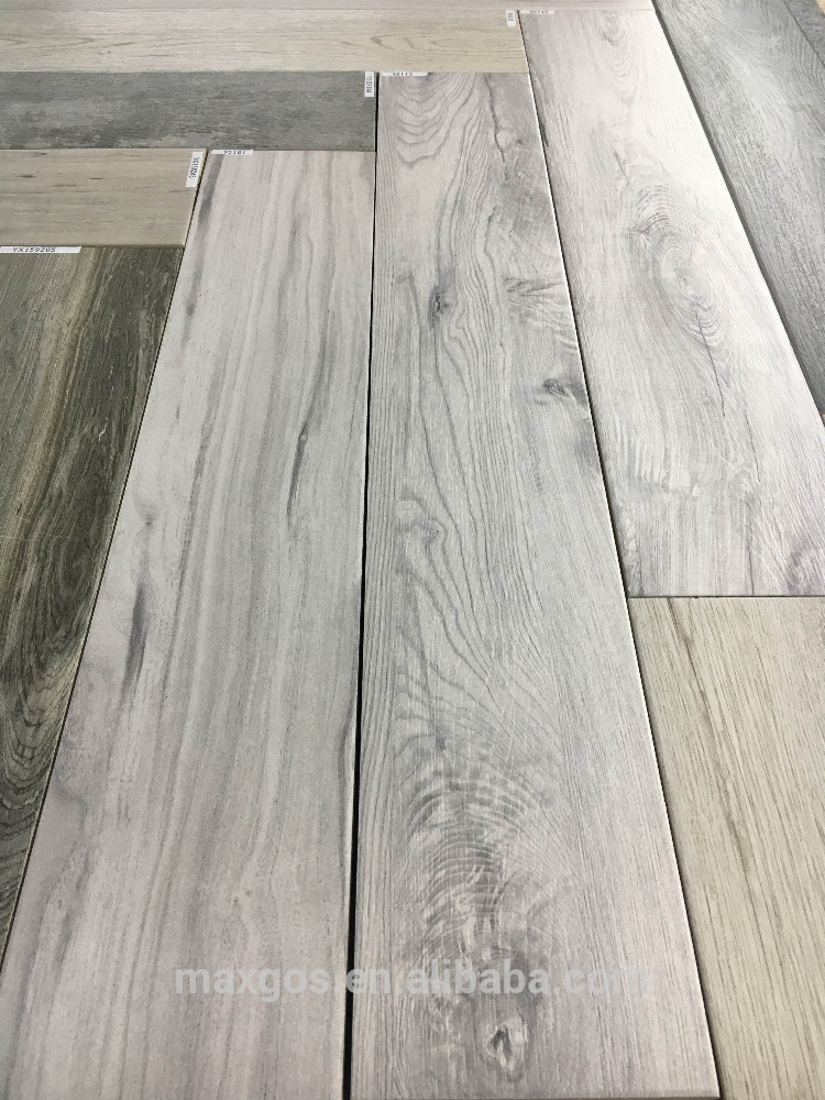 Gạch lát nền giả gỗ